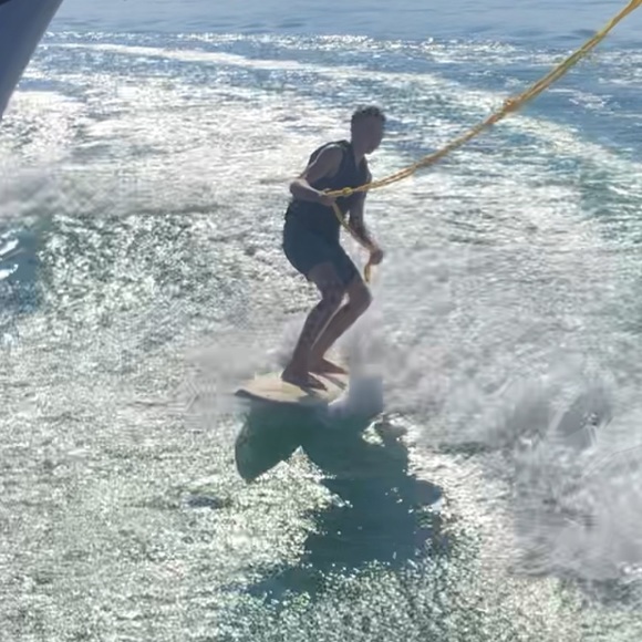 Meet the posher - Picture 11 of 17